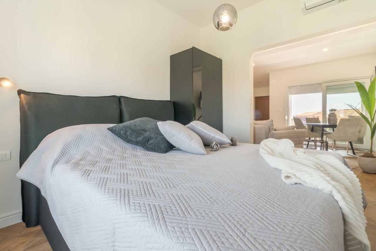Luxury Piano Apartment ザダル エクステリア 写真